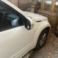 فروش سوزکی ویتارا ۲۴۰۰اتومات بدون رنگ