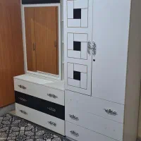 کمد و آینه دراور