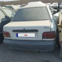 پراید سفید ۸۱ چپی