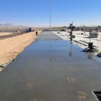 انجام بتن کف با ماله پروانه ایی با بهترین کیفیت