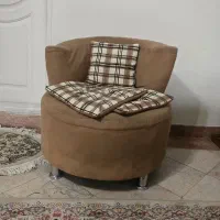 مبلمان ۵ نفره به همراه میز و یک مبل تک|مبلمان خانگی و میز عسلی|تهران, جمالزاده|دیوار