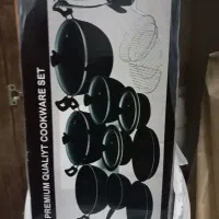 قابلمه ۲۴ پارچه چدنی رنگ مشکی