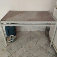 میز و صندلی آهنی