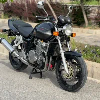 cb1000