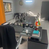 ست کامل میز و صندلی اداری|دفتر کار|اصفهان, چرخاب|دیوار