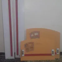 تخت خواب یک نفره با میز پا تختی