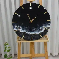 ساعت رزینی و قاب گل و نوزادی