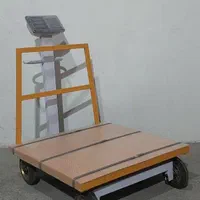 باسکول ، ترازو ۵۰۰ کیلو چرخ دار ابعاد ۸۰×۸۰|فروشگاه و مغازه|اصفهان, عسگریه|دیوار