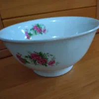 کاسه گلسرخی ژاپن|کلکسیون اشیاء عتیقه|قم, زنبیل آباد|دیوار