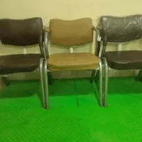 صندلی چرمی پایه فلزی