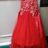 پیراهن دخترانه