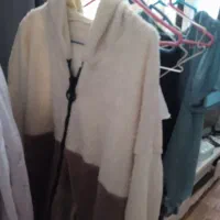 مقداری لباس هم باهم قیمت مناسب در حد نو