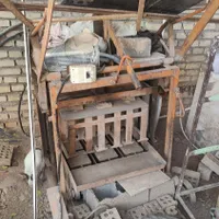 دستگاه بلوک زنی دیواری۳قالبه
