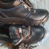 کفش ایمنی|کیف، کفش، کمربند|هندیجان, |دیوار