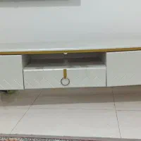 میز تلوزیوون ام دی اف