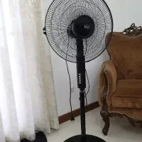 پنکه ایستاده مشکی