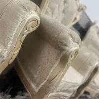 مبل سلطنتی 9 نفره تمیز|مبلمان خانگی و میز عسلی|قم, شهدا|دیوار