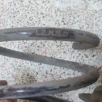 فنر لنزو اصل بسیار نرم دو انگشت ارتفاع همراه کمک|قطعات یدکی و لوازم جانبی|ارومیه, |دیوار