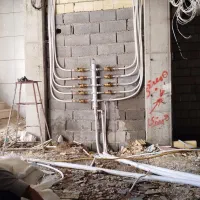 لوله کش ساختمان|خدمات پیشه و مهارت|صدرا-فارس, فاز ۱|دیوار