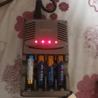 دستگاه شارژ باطری