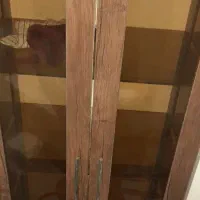 بوفه ویترین سه طبقه ومثلث خطر