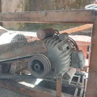 بالابر ساختمان یوگسلاو اصلی