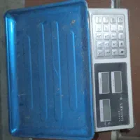 ترازو کاملا سالم بدون شکستگی