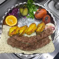 آشپز/وسط کار/کارگرساده/سالنکار