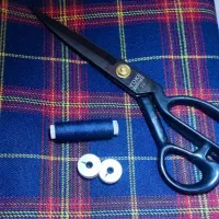 لباس (دوخت و خیاطی) مانتو