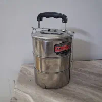 ظرف غذا استیل ۳ طبقه