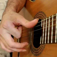 آموزش گیتار