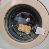 در حد نو|ماشین لباسشویی و خشککن لباس|صحنه, |دیوار