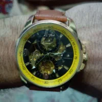 ساعت واشرون کنستانتین اتوماتیک و کوکی