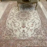 یک جفت فرش ۶ متری زمرد.