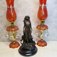 مجسمه برنزی دختر جنگل ونیلوفر وگوی به دست|مجسمه، تندیس، ماکت|تهران, فردوسی|دیوار