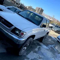 تویتاهایلوکس 2001