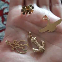 مقداری طلا سبک