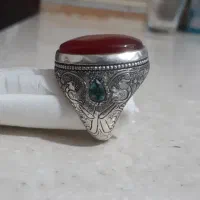 یک عدد انگشتر عقیق سرخ آب دار