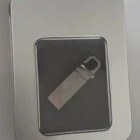 فلش ۶۴ گیگ