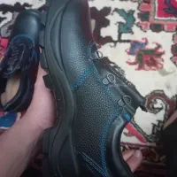 کفش چرم پنجه فولادی