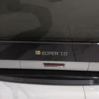 تلویزیون صفحه تخت