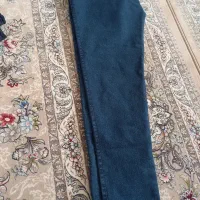 شلوار لی|لباس|گلبهار, شهر جدید گلبهار|دیوار