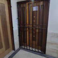 دفتر کار خیابان طالقانی