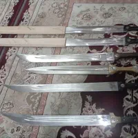 تعدادی چاقوی جدید و قدیمی|کلکسیون اشیاء عتیقه|خمینیشهر, |دیوار