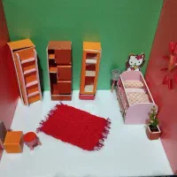 ماکت ویلایی و نوجوان|مجسمه، تندیس، ماکت|مشهد, رستگار|دیوار