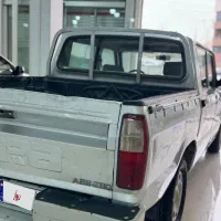 مزدا 2000 دوکابین ژاپن