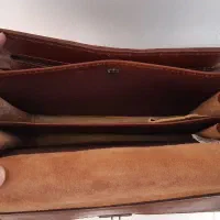 کیف دستی چرم پلو بهمراه یک کیف پول|کیف، کفش، کمربند|رشت, پیرکلاچای|دیوار