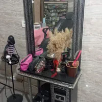 لوازم آرایشگاهی|آرایشگاه و سالن‌های زیبایی|خسروشاه, |دیوار