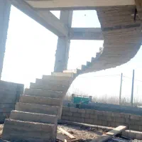 پله گردبتنی