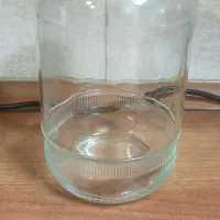 شیشه با گنجایش ۱/۵ لیتر